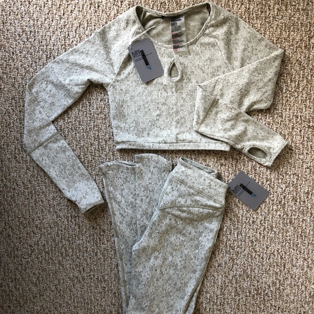 Gym shark khaki green set Xs